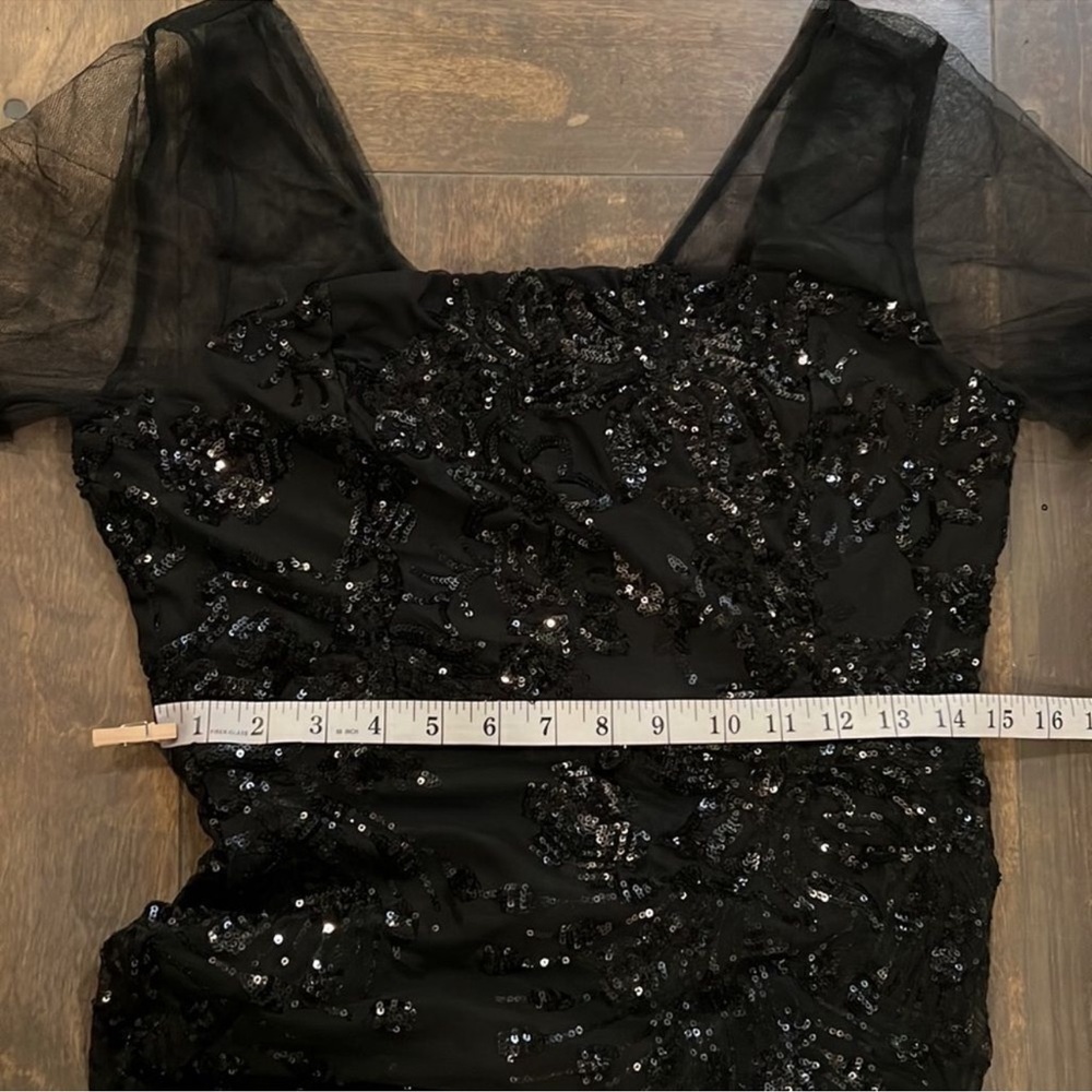 Elegant Black Sequin Wedding Dress - Picture 11 of 14
